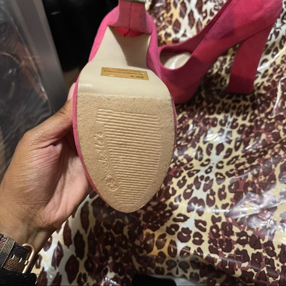 Never worn